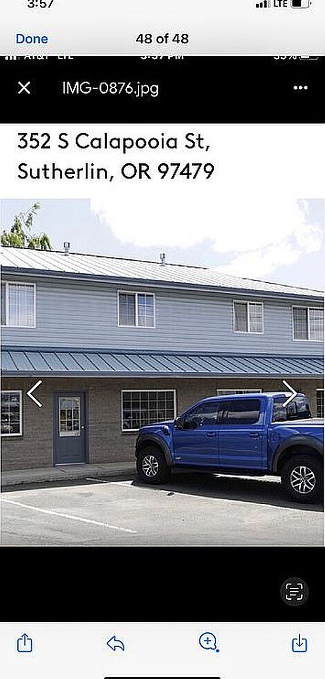 Photo of 352 S Calapooia St, Sutherlin, OR