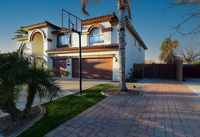 Additional photo 3 of property located at 1330 E Lynx Way