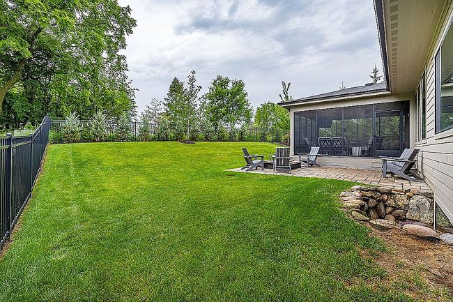 Photo of 803 S 93rd St, West Des Moines, IA