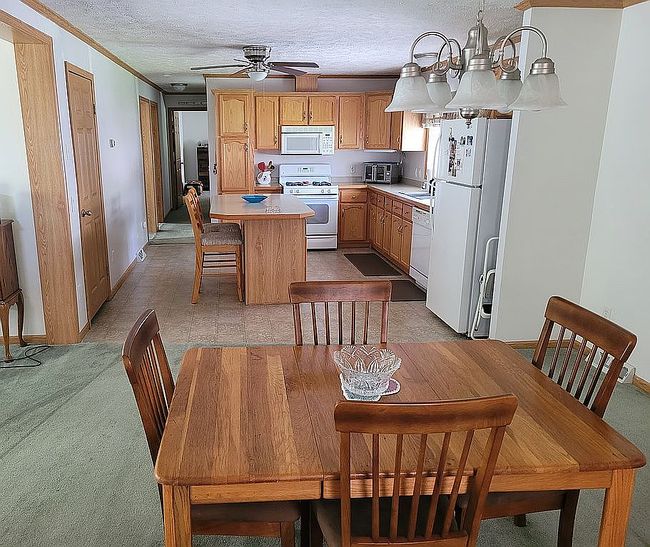 Photo of 10 Jacob Dr, Gansevoort, NY