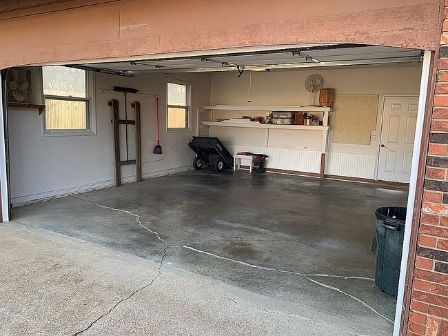 Image of 1014 S Gretchen Ave