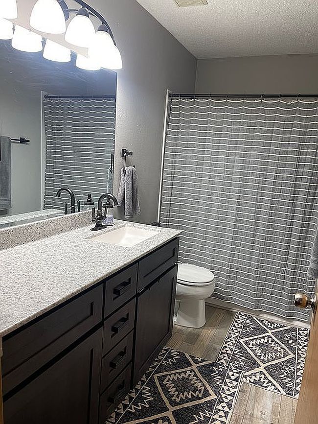 Photo of 713 Sarah St, Garden City, KS