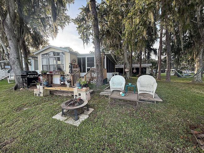 Photo of 10050 Highway 40 E Lot 12, Inglis, FL
