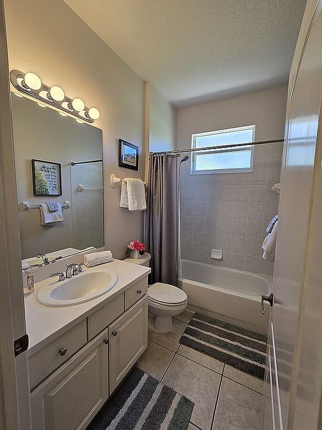 Preview of property located at 318 W Redsox Path