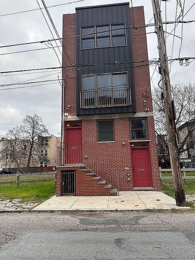 Photo of 1925 N 19th St, Philadelphia, PA
