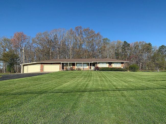 1805 State Highway 801 N, Morehead, KY