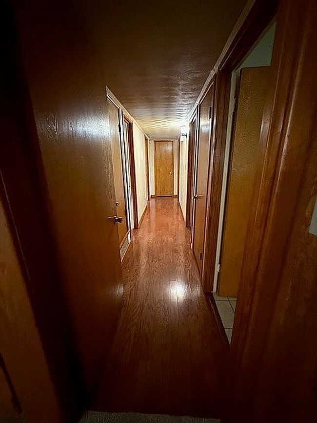 Additional photo 1 of property located at 906 N White Oak Rd