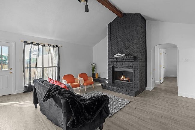 Image of 13422 Marceline Dr