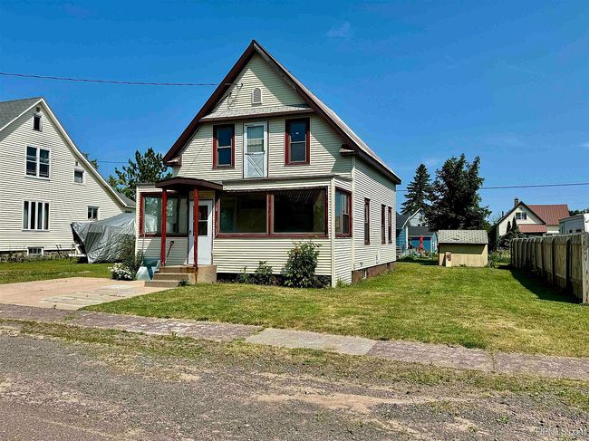 Preview of property located at 22 1st St