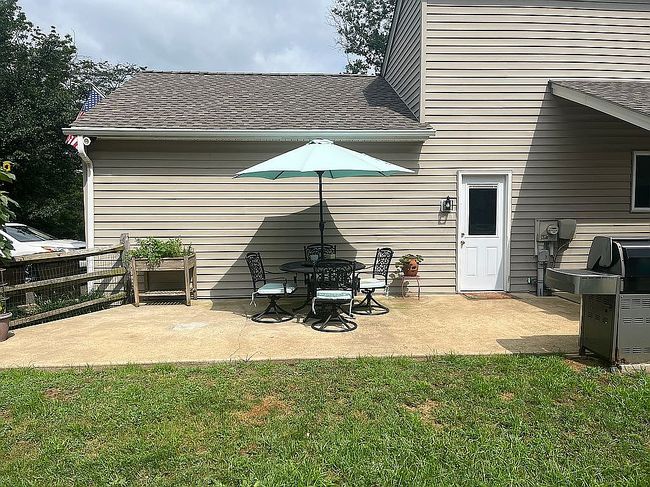 Photo of 2611 Schukraft Rd, Quakertown, PA