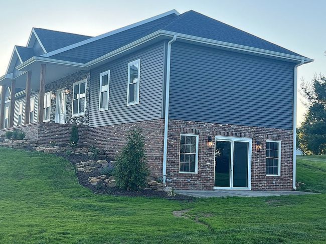 Image of 2414 Shannon St