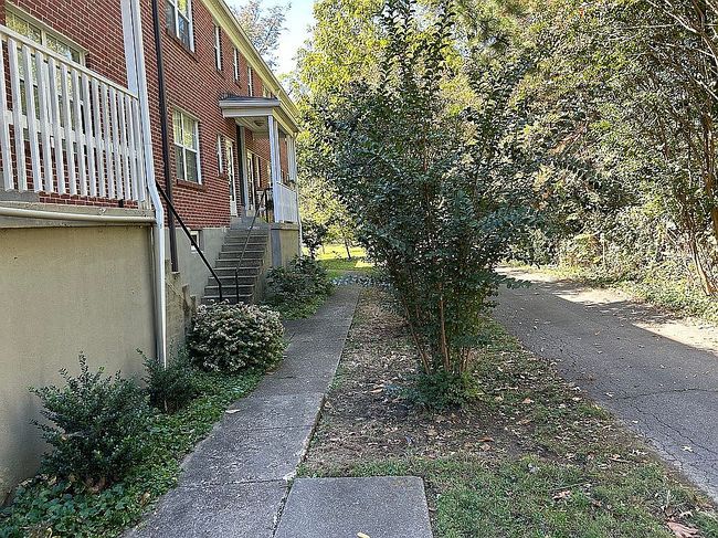 Image of 114 Crescent Ave Apt E4