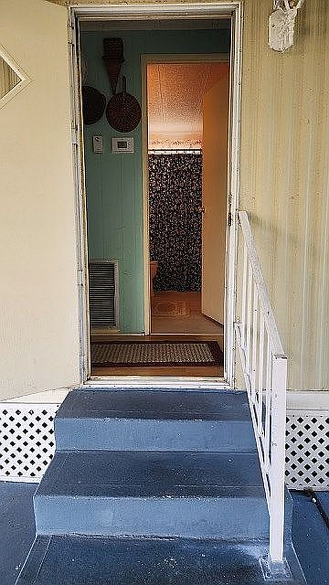 Image of 226 W Erie Dr