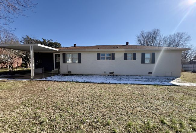 Image of 170 Richardson Ave