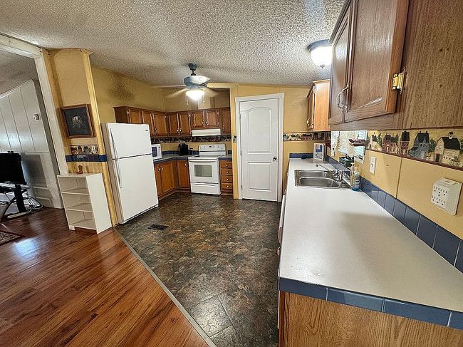 Photo of 3134 Conrad Ln, Katy, TX