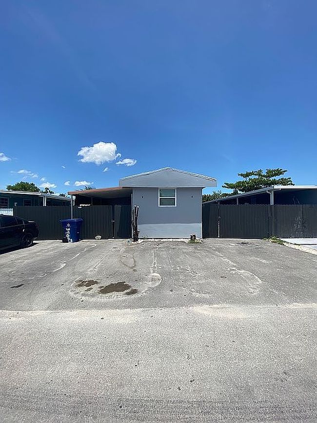 Image of 1131 Sw 131st Pl