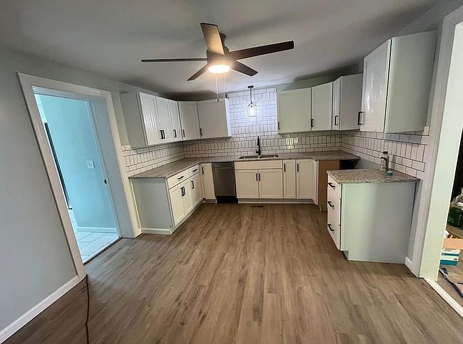 Image of 112 Klondyke Dr
