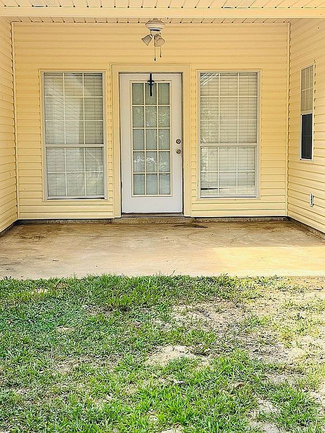 Photo of 104 Chad Ln