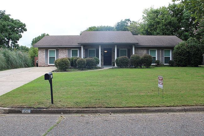 Photo of 1334 Tudor Dr, Montgomery, AL