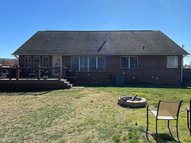 Image of 4666 Parrish Cir