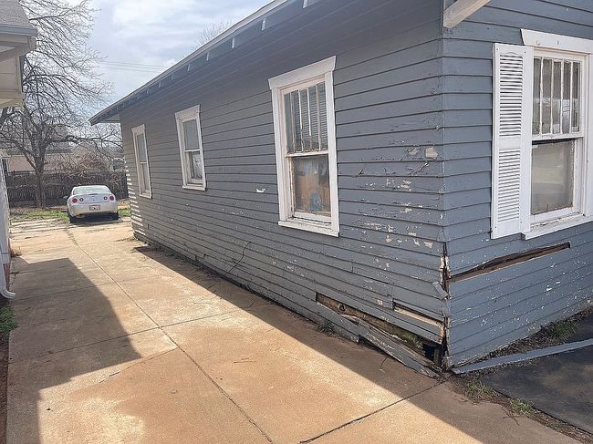 Image of 1724 Nw 30th St