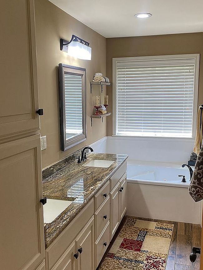 Photo of 1302 Tiffany Ln, Longview, TX