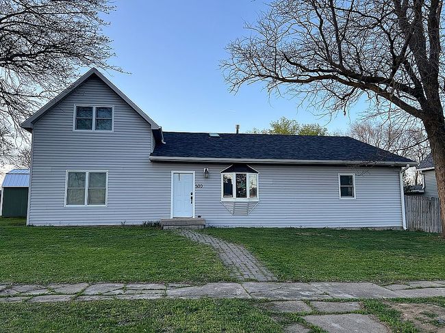 Photo of 300 Indiana St, Utica, NE