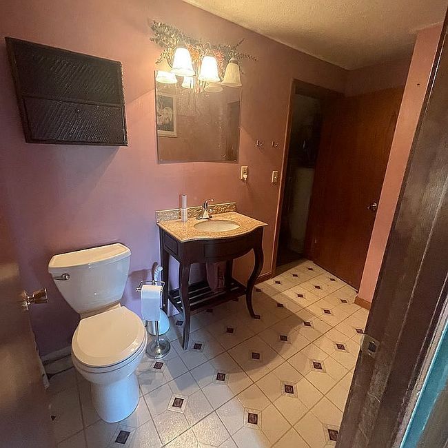 Photo of 201 Millwright Dr, Nashua, NH