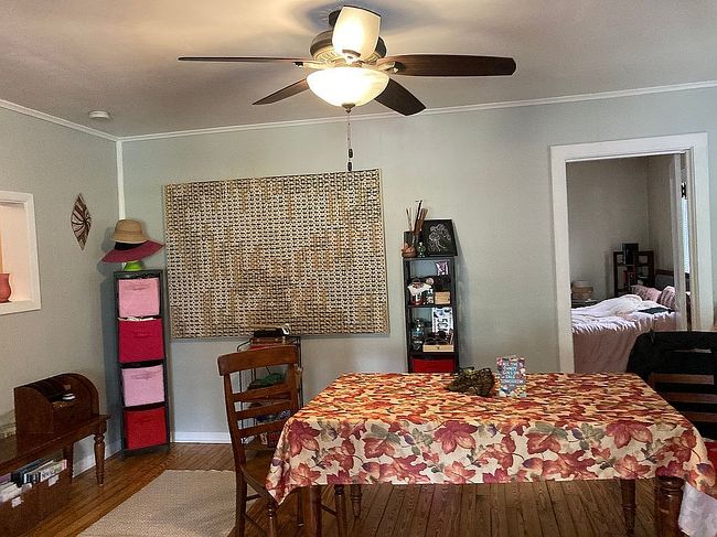 Image of 917 N Maple St