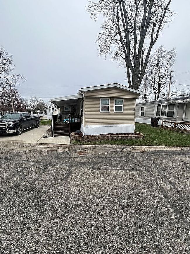 Image of 9103 N Union St Lot 33