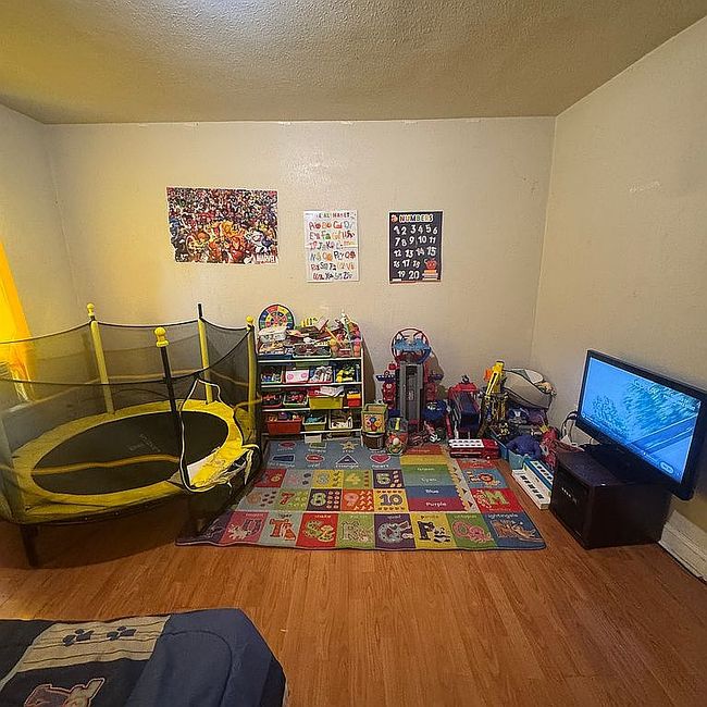 Photo of 2424 West Ave, Norfolk, VA
