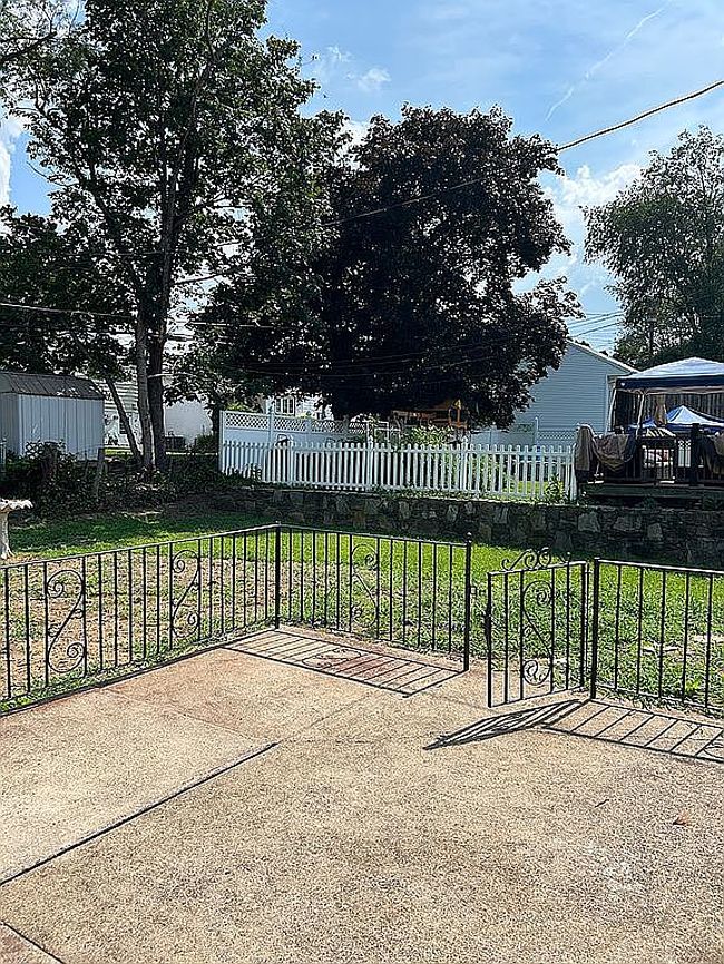 Photo of 3803 Dorchester Rd, Philadelphia, PA