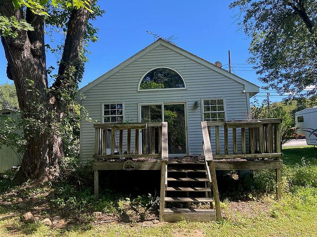 Photo of 30 Pool Rd, Northampton, PA