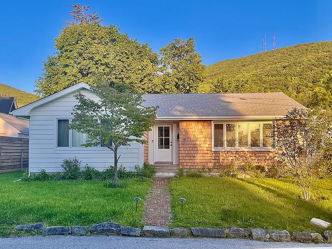 Photo of 34 Judson St, Beacon, NY