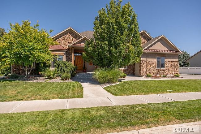 Preview of property located at 6119 Bayhill Dr