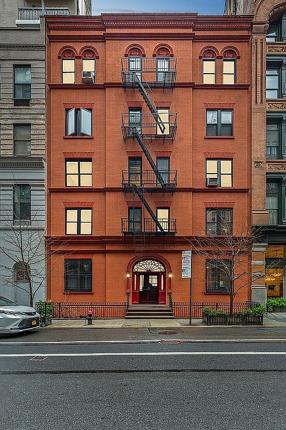 Preview of property located at 39 E 10th St Apt 2E