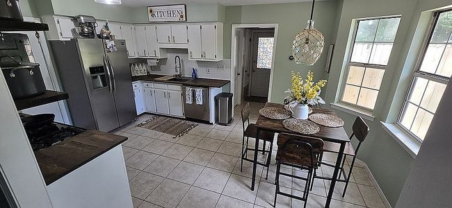 Image of 9721 Hamilton Creek Dr N