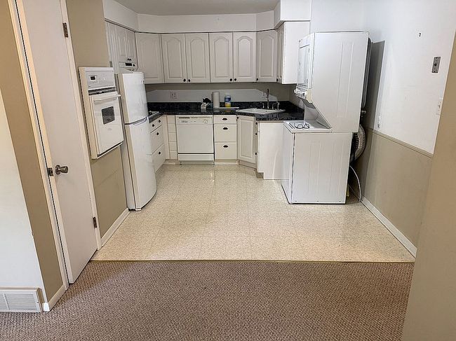 Image of 850 N Adams Rd Unit 2