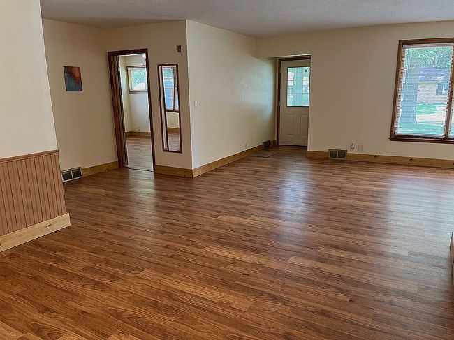 Photo of 1609 4th Ave E, Spencer, IA