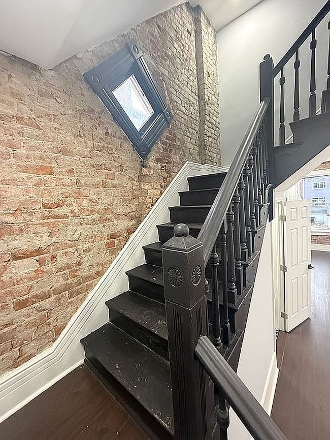 Photo of 3315 Graydon Ave, Cincinnati, OH