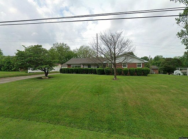 Photo of 306 Moss Dr, Clinton, KY