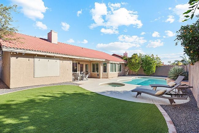 Additional photo 3 of property located at 11109 E Clinton St