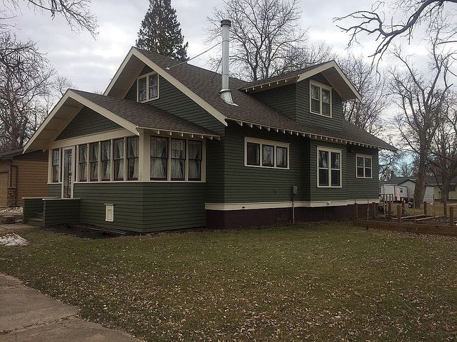 Image of 305 E Main St