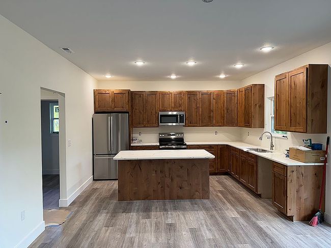 Photo of 341 E Sexton St, Harrisburg, MO
