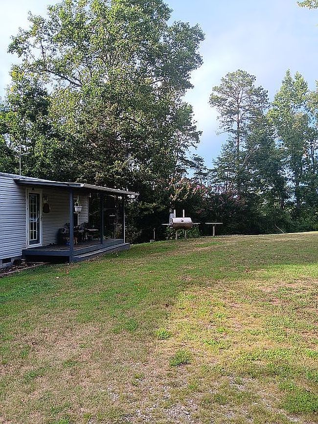 Photo of 721 Glenn Ferry Rd #2