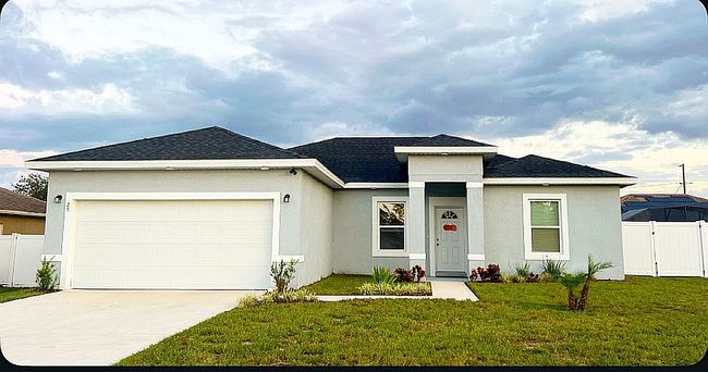 Photo of 25 Zinnia Ln E