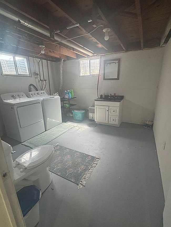 Photo of 223 8th St Se, Spencer, IA