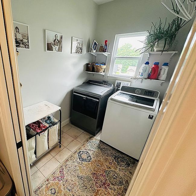 Image of 212 Chadwyck Cir