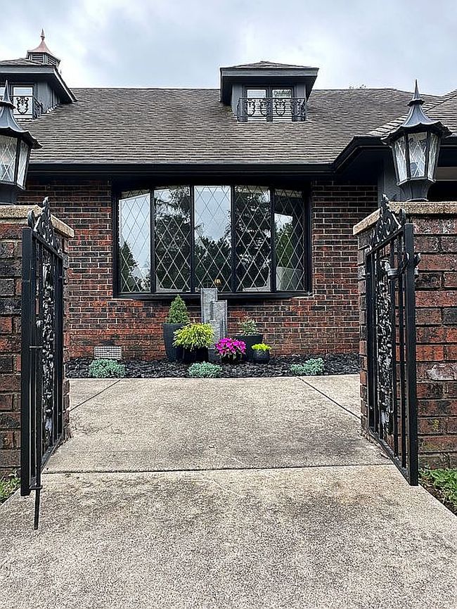 Image of 417 Sunset Dr