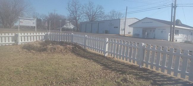 Photo of 111 Sherwood Ave, Bonanza, AR